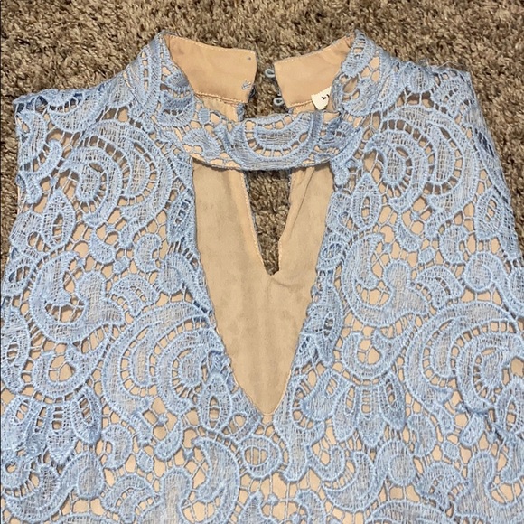 Beautiful blue lace dress - Picture 2 of 4